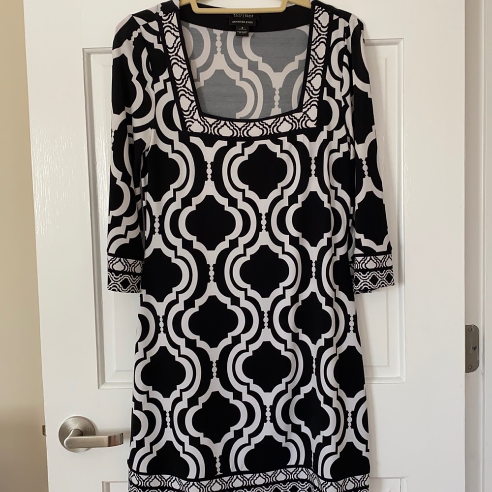 White House black market knit dress